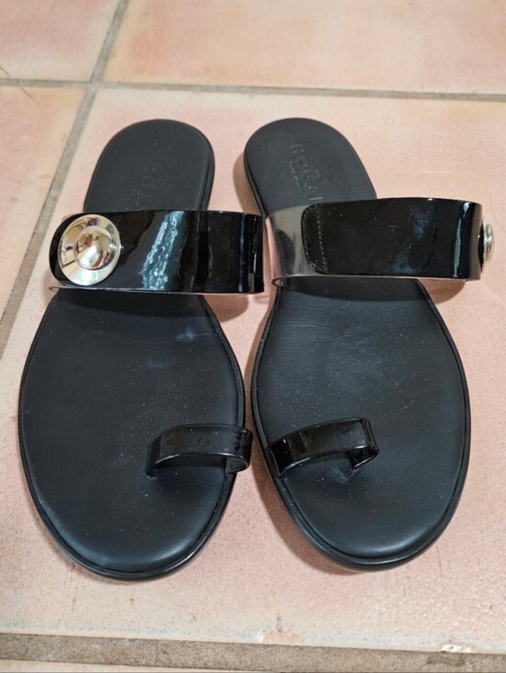 Hogan Black Patent Leather Toe Ring Slide Sandals